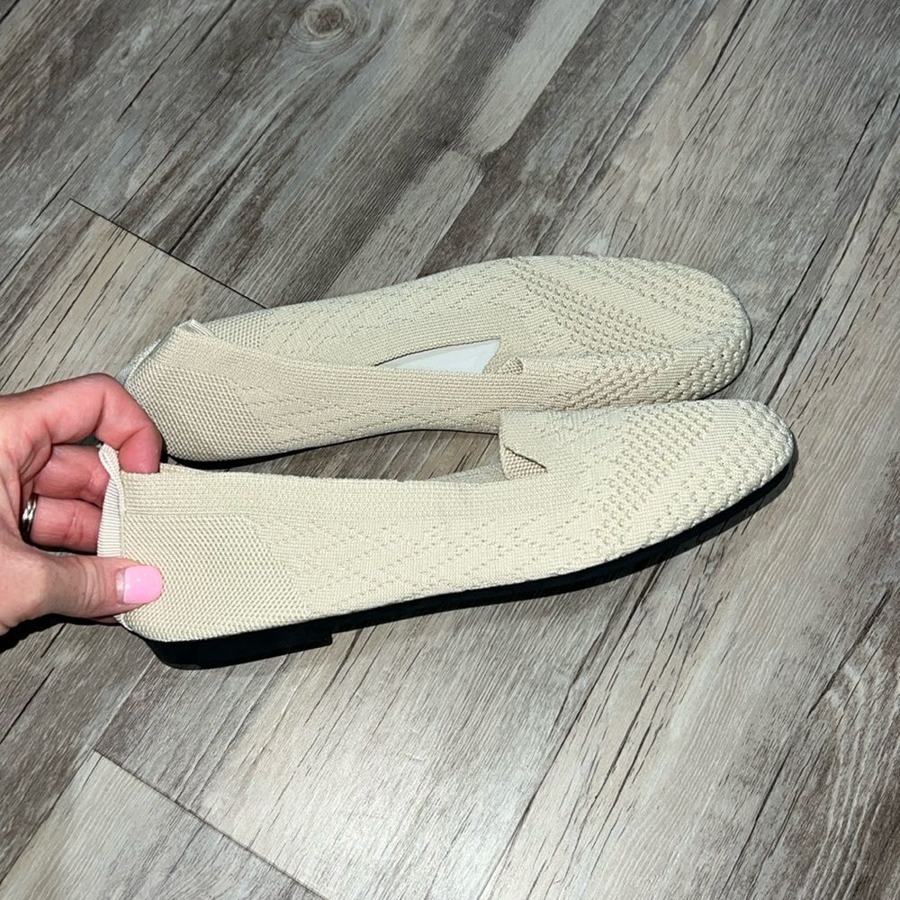 Womens flats 